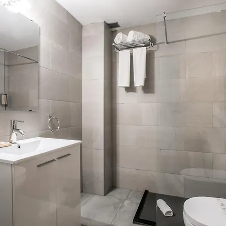 Hotel Snoe Mont Romies Salardu